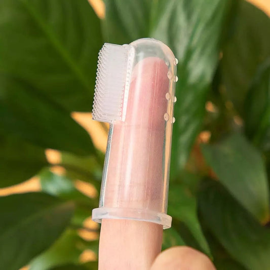 Baby Finger Toothbrush, Silicone Infant Tooth Brush, Baby Silicone Training Brush, Transparent Fingertip Tooth Cleaning Brush, Bad Breath Tartar Teeth Tool, Kids Baby Infant Soft Silicone Teeth Rubber Massager